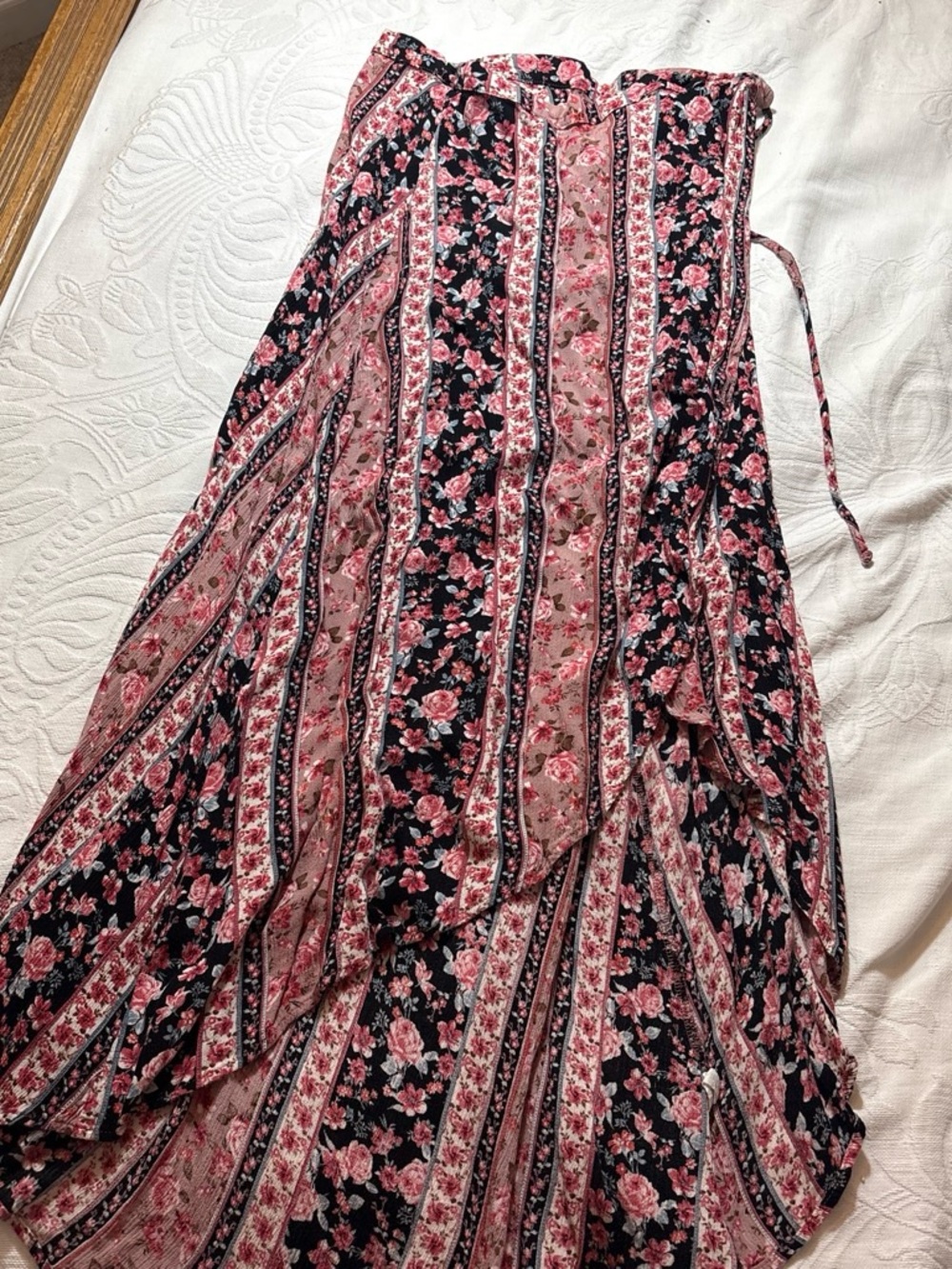 Maxi Skirt with tie waist